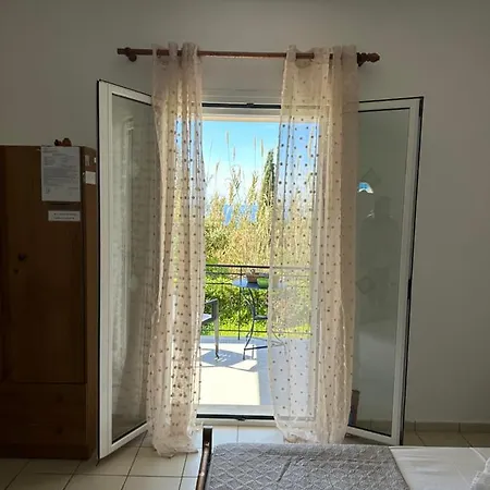 Alexandra's Sunset View דירה ארגוסטולי