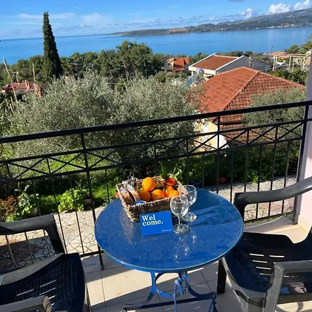 Alexandra's Sunset View דירה ארגוסטולי