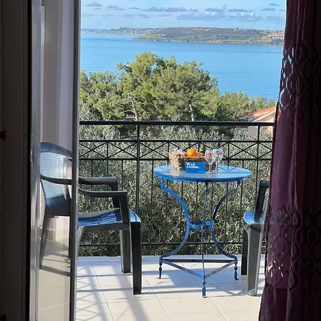 דירה Alexandra's Sunset View ארגוסטולי