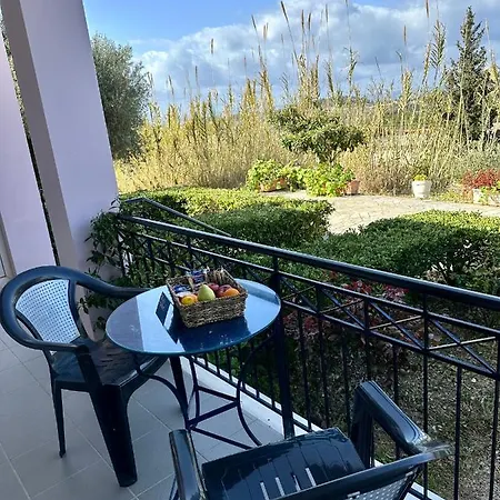 Alexandra's Sunset View * アルゴストリオン