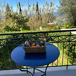 דירה Alexandra's Sunset View ארגוסטולי