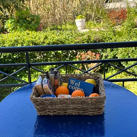 Alexandra's Sunset View Appartamento *